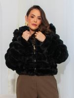 Jaqueta Feminina Peluciada Cropped com Capuz Selena