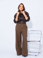 Jaqueta Feminina Bomber Couro Eco com Bolsos Frontais Isadora