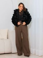 Calça Feminina Alfaiataria Reta com Bolsos Marcela
