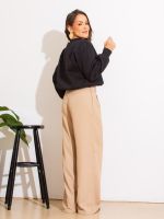 Calça Feminina Alfaiataria Pantalona com Fivela Alicia
