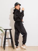 Conjunto Feminino Plush com Capuz Taís