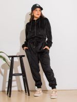 Conjunto Feminino Plush com Capuz Taís