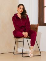 Conjunto Feminino Plush com Capuz Taís