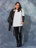 T-Shirt Feminina Oversized Básica Alice