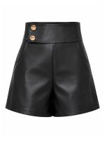 Shorts Feminino Couro Eco com Botões Dourados Vanessa