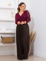 Calça Feminina Ampla com Bolsos Virginia
