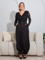Calça Feminina Ampla com Bolsos Virginia