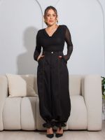 Calça Feminina Ampla com Bolsos Virginia