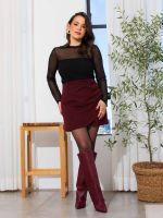 Shorts Saia Feminina Alfaiataria Transpassada Celine