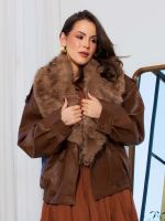 Jaqueta Feminina Oversized em Couro Eco Greta