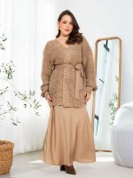 Saia Feminina Midi de Cetim Fiorella
