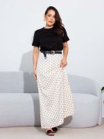 Blusa Feminina Básica Manga Curta Clara