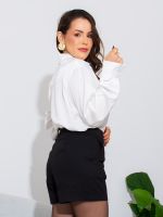 Shorts Feminino Alfaiataria Cintura Alta Carmela