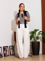 Blusa Feminina Listrada Baby Look Capri