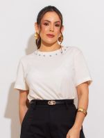 Camiseta Feminina 100% Algodão Manga Curta com Bordado na Gola Elisa