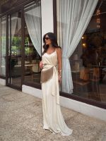 Blusa Assimétrica Holly - Marfim