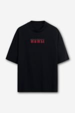 Camiseta Oversized Savage Instinct - Preta
