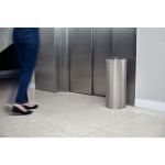 Lixeira Inox Tramontina Institucional com Acabamento Scotch Brite 30 L