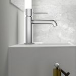 Monocomando de bancada para banheiro bica baixa Lexxa Bagno Tube Cromado
