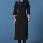 Vestido Reto Midi Minimalista