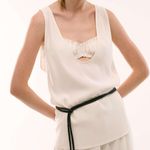 Blusa Decote C/Sutiã