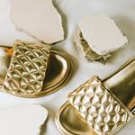 CHINELO CAPRA OURO LIGHT