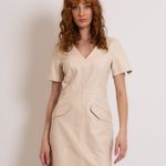 VESTIDO CURTO COURO