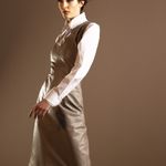 VESTIDO MIDI COURO
