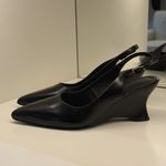 SCARPIN COURO FIVELA