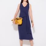 VESTIDO NO CREPE