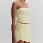 Petal Skirt - Amarelo manteiga 