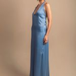 Vestido Decote V Caête | Caête V-Neck Dress