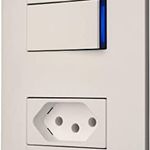 Conjunto Interruptor Simples + Tomada 10A Pial Plus+ Pial Legrand UN