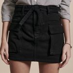 SHORTS SAIA TAYLOR PRETO