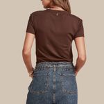 CAMISETA T-SHIRT CANADA MARROM