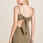 VESTIDO PAULINE LONGO VERDE MILITAR