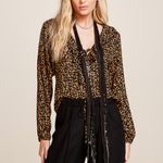BLUSA LEA PRETO
