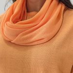 Blusa Manga Inclinada