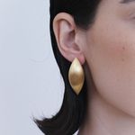 Brinco Casulo G Ouro