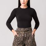 Shorts Feminino Modal Estampa de Onça Disparate