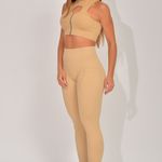 Legging Fitness Bege Com Bolso Canelada