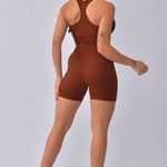 Short Fitness Cintura Alta Marrom Canelado Básico