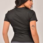 Blusa Gola Redonda Feminina Preta Básica Zen
