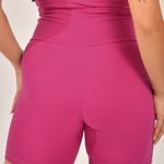 Bermuda Fitness Poliamida Lisa Rosa Fúcsia Básica