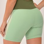 Bermuda Fitness Feminina Recortes Verde Tropic