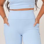 Bermuda Com Bolso Básica Azul JuPxt