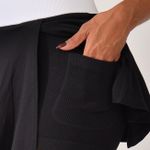 Short Saia Fitness Preto Flora