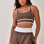 Conjunto Fitness Short Saia Marrom Flora