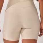 Bermuda Fitness Com Bolso Off White Pure