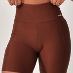 Bermuda Fitness Com Bolso Marrom Pure
